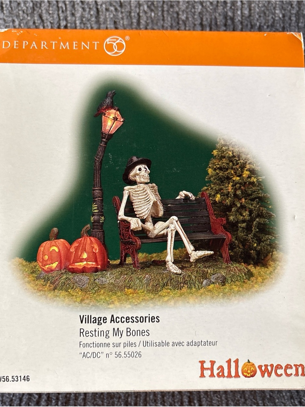 New Retired Dept 56 Halloween Resting My Bones Skeleton Pumpkin Lighted